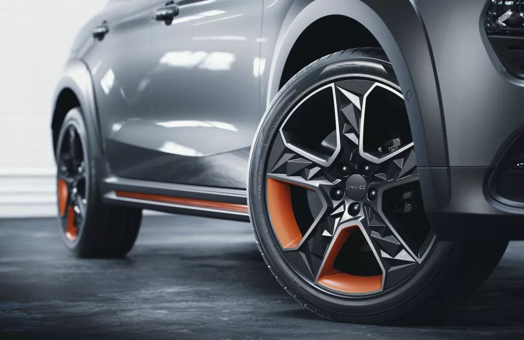 终极对抗!赛车战火再次点燃 终极对抗!赛车战火再次点燃