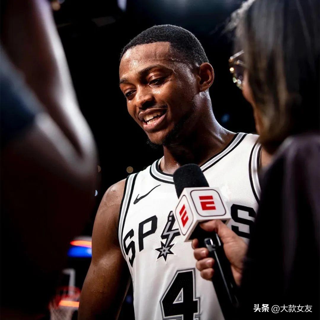 新疆队翻盘马刺,福克斯刷新纪录 新疆队翻盘马刺,福克斯刷新纪录