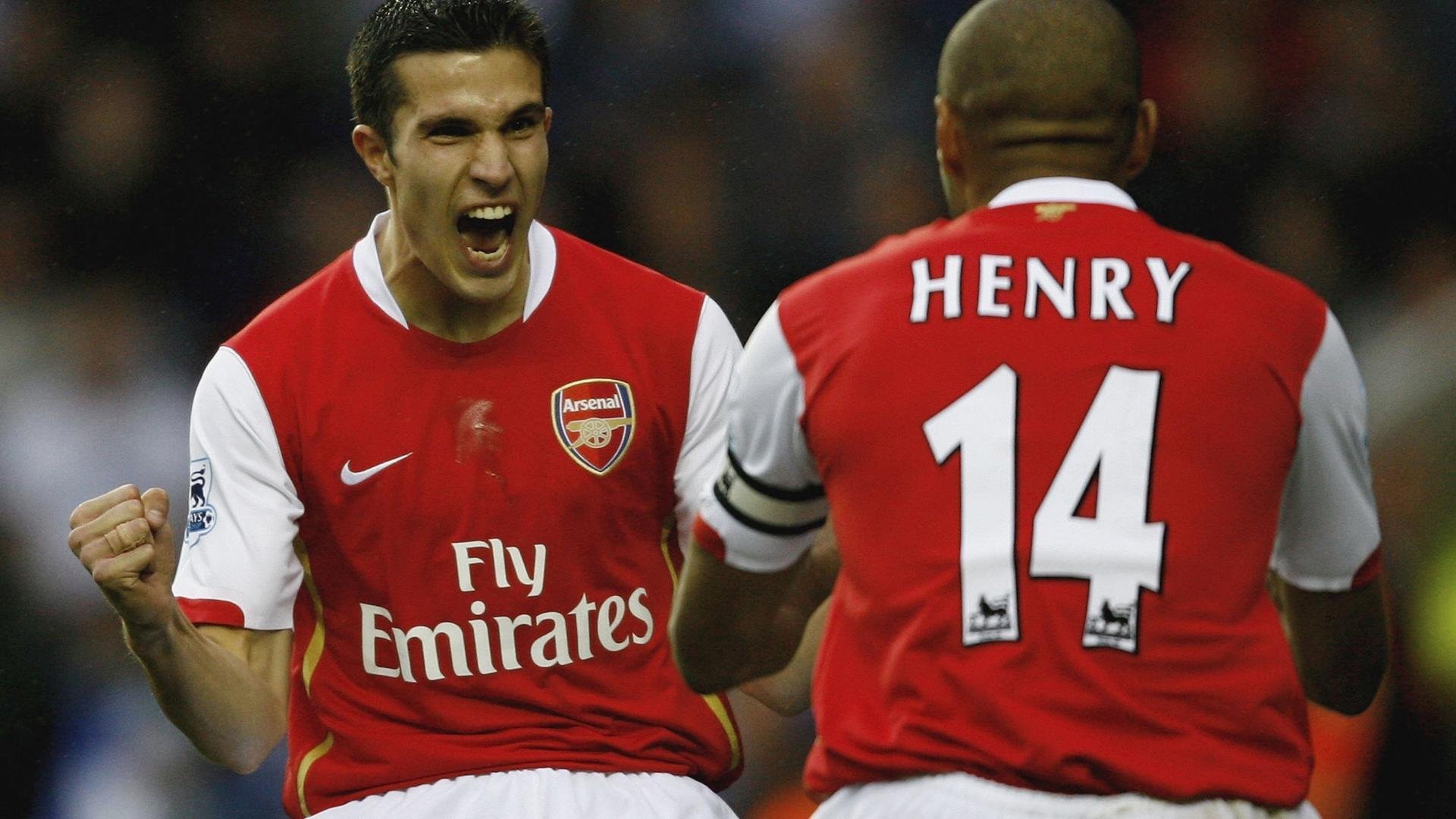 绿茵与硬木的共鸣，国际米兰的智利战役与C罗的抢七神话